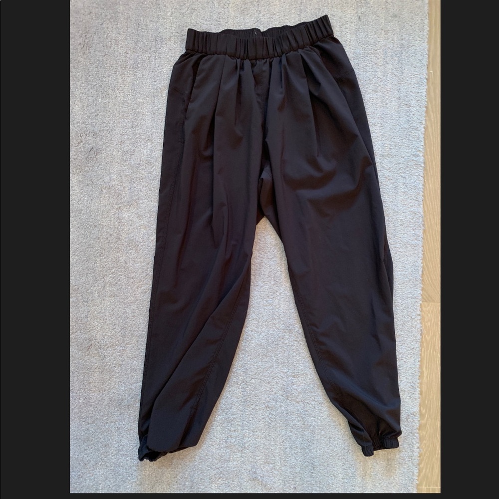 Lululemon Gray Joggers | Size 6